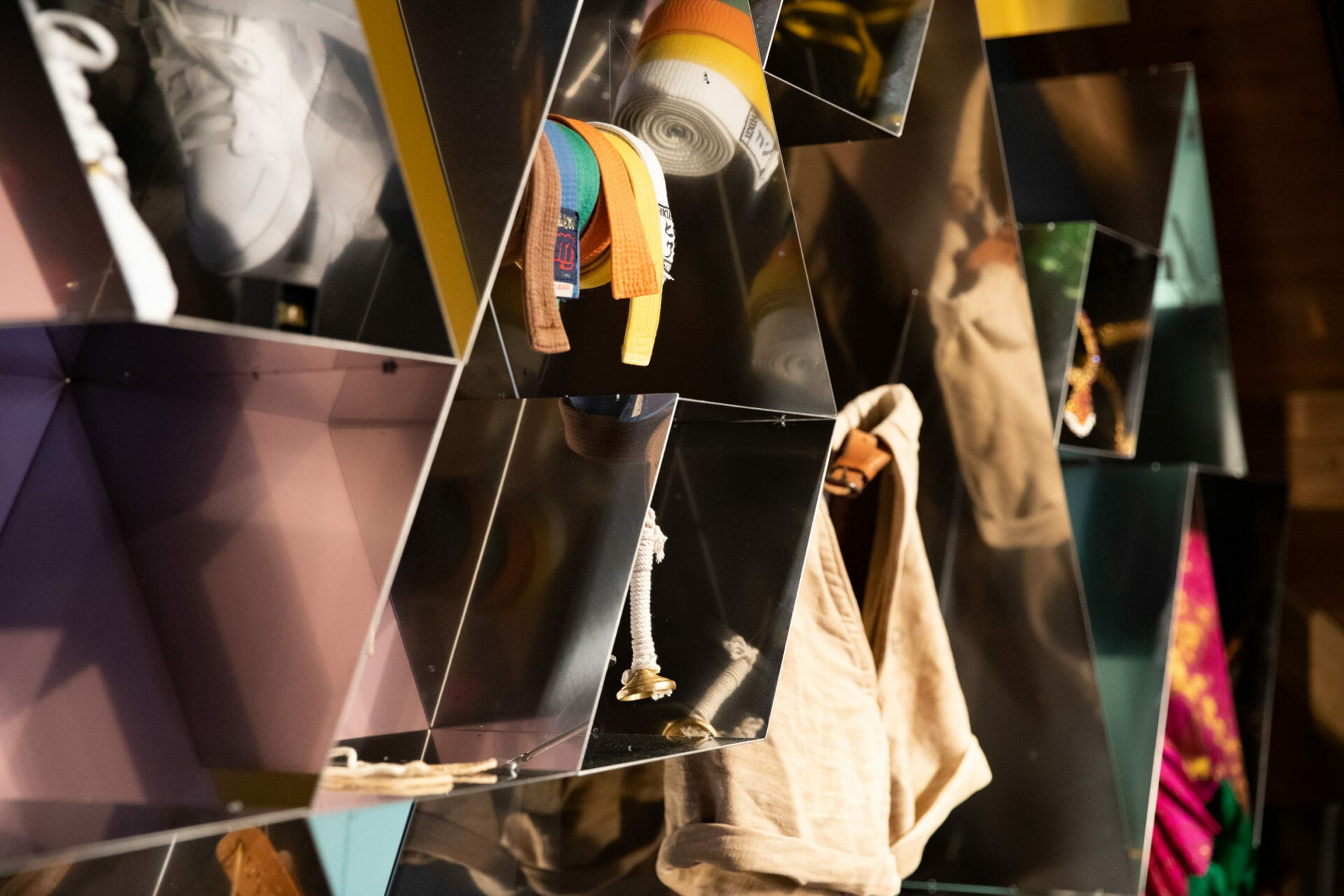 Ausstellung Schwingen Roger Fiechter diffrend design (12)